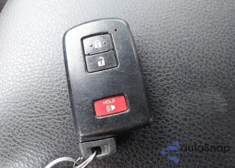 2017 Toyota Tacoma Trd Sport z USA, uszkodzony, nr VIN 5TFAZ5CNXHX048431